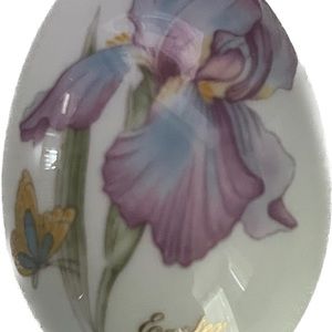 1984 NORITAKE BONE CHINA EASTER EGG